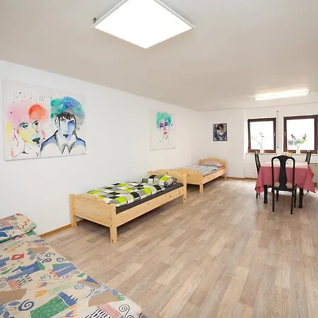 Гостевой дом Haus Haas Einzelzimmer Im Gaestehaus 3*