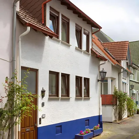 Haus Haas Einzelzimmer Im Gaestehaus Penzion 3*